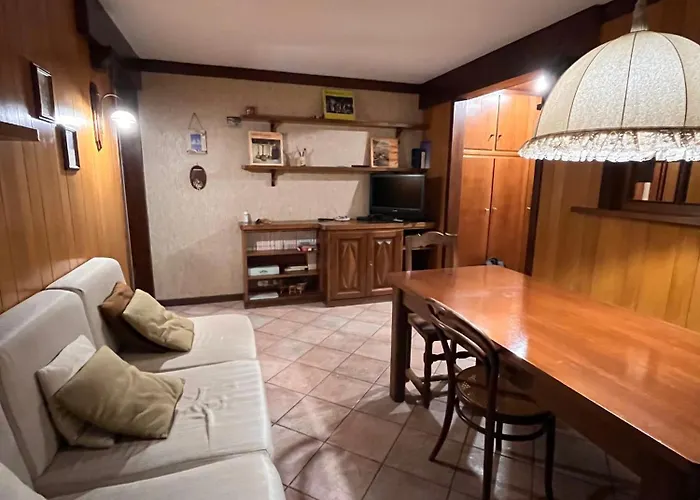 Stella Del Cervino, In & Out, With Garage